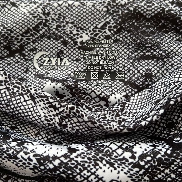 ZYIA ACTIVEWEAR SIZE4 LEGGINGS - Picture 2 of 4